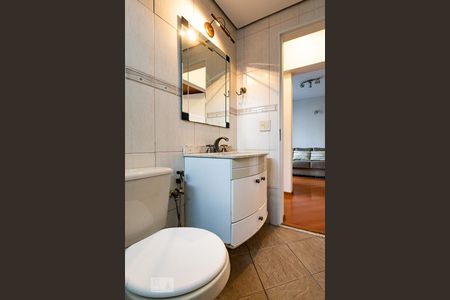 Apartamento à venda com 35m², 2 quartos e 1 vaga Apartamento à venda com 35m², 2 quartos e 1 vagaBanheiro