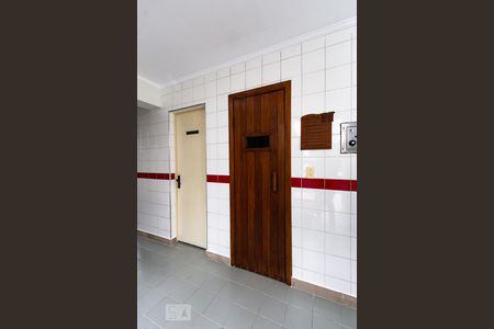 Apartamento à venda com 35m², 2 quartos e 1 vaga Apartamento à venda com 35m², 2 quartos e 1 vagaÁrea comum - Sauna
