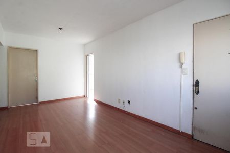 Sala de apartamento à venda com 3 quartos, 90m² em Jardim Itu Sabará, Porto Alegre