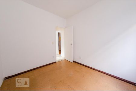 Quarto 1 de apartamento para alugar com 2 quartos, 50m² em Alto Caiçaras, Belo Horizonte