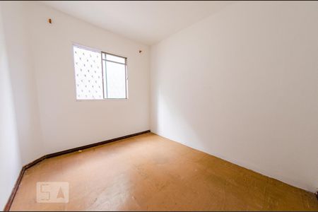 Quarto 1 de apartamento para alugar com 2 quartos, 50m² em Alto Caiçaras, Belo Horizonte