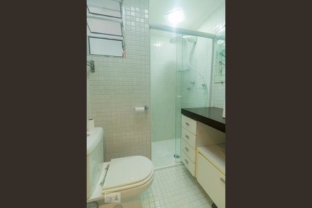 Apartamento à venda com 63m², 2 quartos e 1 vagaBanheiro 