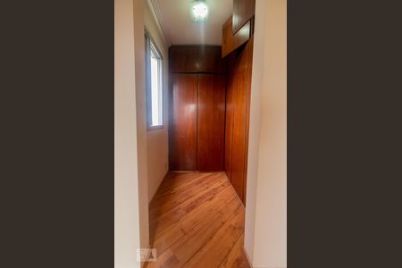 Apartamento à venda com 63m², 2 quartos e 1 vagaCloset Quarto 2
