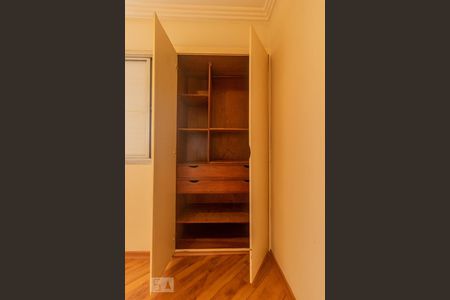 Apartamento à venda com 63m², 2 quartos e 1 vagaQuarto 1 - Armários