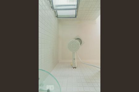 Apartamento à venda com 63m², 2 quartos e 1 vagaChuveiro Banheiro 
