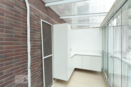 Apartamento para alugar com 60m², 1 quarto e 1 vagavaranda