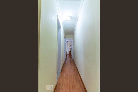 Corredor de casa de condomínio à venda com 3 quartos, 136m² em Jardim Ubirajara, São Paulo