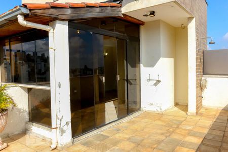 Apartamento para alugar com 160m², 4 quartos e 2 vagas Apartamento para alugar com 160m², 4 quartos e 2 vagasCobertura