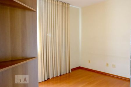 Apartamento para alugar com 160m², 4 quartos e 2 vagas Apartamento para alugar com 160m², 4 quartos e 2 vagasQuarto Suíte