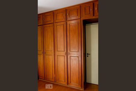 Quarto 1 de apartamento para alugar com 4 quartos, 160m² em Grajaú, Belo Horizonte
