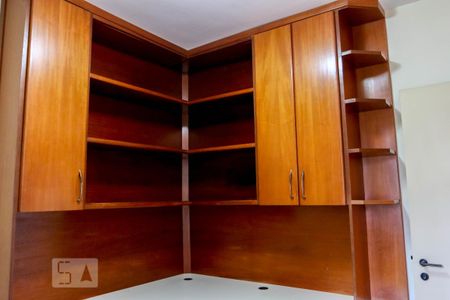 Apartamento para alugar com 160m², 4 quartos e 2 vagas Apartamento para alugar com 160m², 4 quartos e 2 vagasQuarto 2