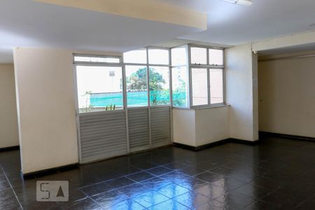 Apartamento para alugar com 160m², 4 quartos e 2 vagas Apartamento para alugar com 160m², 4 quartos e 2 vagasÁrea comum