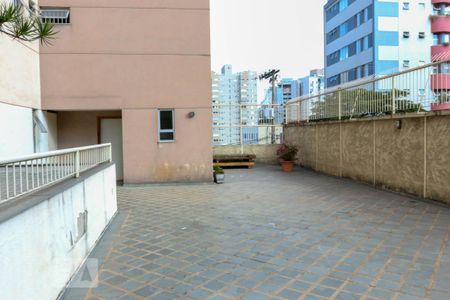 Apartamento para alugar com 160m², 4 quartos e 2 vagas Apartamento para alugar com 160m², 4 quartos e 2 vagasÁrea comum