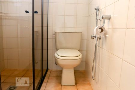 Apartamento para alugar com 160m², 4 quartos e 2 vagas Apartamento para alugar com 160m², 4 quartos e 2 vagasBanheiro Social