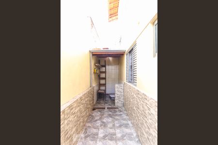 Fundos de casa para alugar com 3 quartos, 100m² em Parque Industrial, São José dos Campos