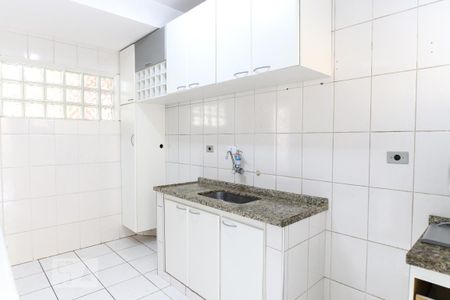 Casa para alugar com 100m², 3 quartos e 2 vagasCozinha