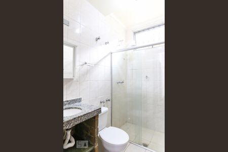 Casa para alugar com 100m², 3 quartos e 2 vagasBanheiro