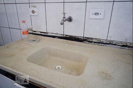 Casa para alugar com 120m², 6 quartos e 3 vagasCasa 2 - Cozinha