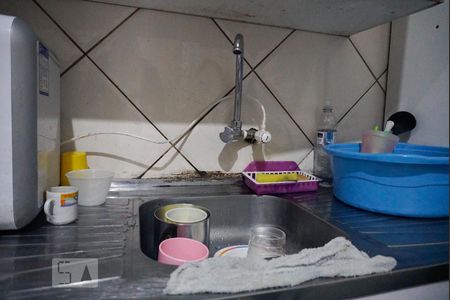 Casa para alugar com 120m², 6 quartos e 3 vagasCasa 1 - Cozinha