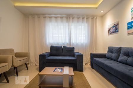 Sala de casa para alugar com 4 quartos, 160m² em Chácara Santo Antônio (zona Sul), São Paulo