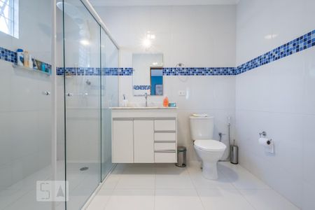 Casa para alugar com 160m², 4 quartos e 2 vagas Casa para alugar com 160m², 4 quartos e 2 vagasBanheiro Suíte
