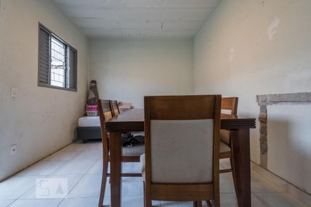 Casa para alugar com 160m², 4 quartos e 2 vagas Casa para alugar com 160m², 4 quartos e 2 vagasQuarto de Serviço
