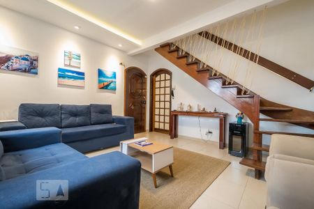 Sala de casa para alugar com 4 quartos, 160m² em Chácara Santo Antônio (zona Sul), São Paulo