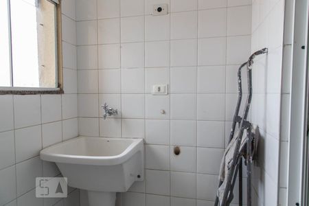 Apartamento para alugar com 65m², 2 quartos e 1 vagaÁrea de Serviço