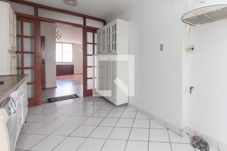 Apartamento à venda com 117m², 3 quartos e 2 vagasCozinha