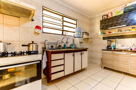 Casa à venda com 130m², 4 quartos e 2 vagasCozinha