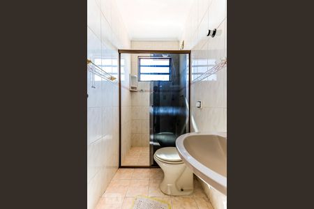 Casa à venda com 130m², 4 quartos e 2 vagasBanheiro da Suíte