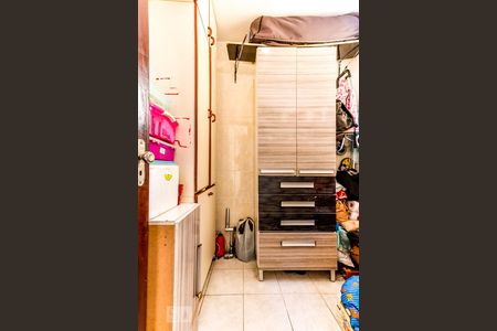 Casa à venda com 130m², 4 quartos e 2 vagasQuarto de Serviço