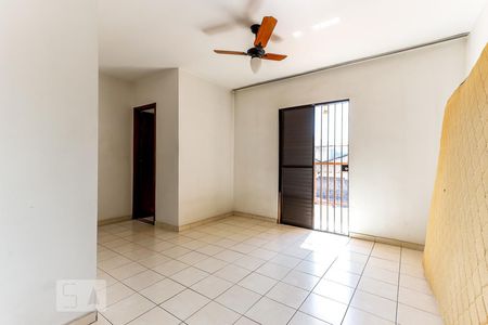 Suíte de casa à venda com 4 quartos, 130m² em Vila Nova Mazzei, São Paulo