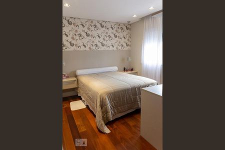 Apartamento à venda com 123m², 3 quartos e 2 vagasQuarto 3