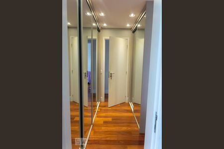 Apartamento à venda com 123m², 3 quartos e 2 vagasQuarto 3