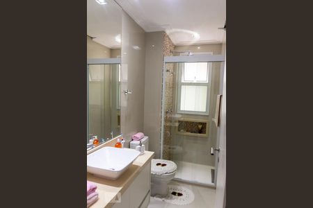 Apartamento à venda com 123m², 3 quartos e 2 vagasBanheiro Social