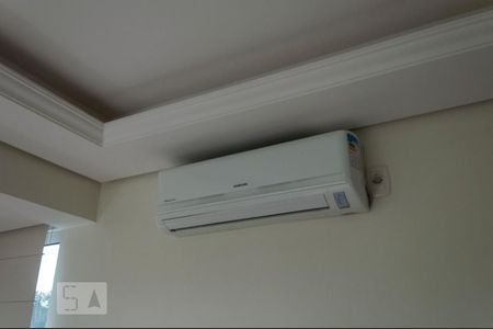 Sala de apartamento à venda com 2 quartos, 90m² em Jardim Botânico, Porto Alegre