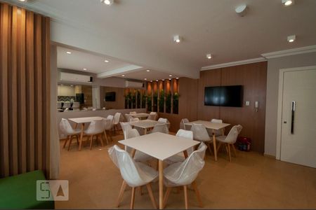 Apartamento à venda com 90m², 2 quartos e 2 vagasÁrea comum - Salão de festas