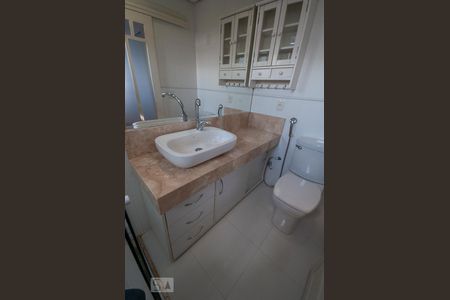Apartamento à venda com 90m², 2 quartos e 2 vagasBanheiro