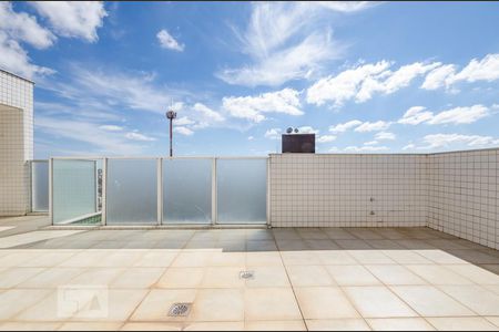 Apartamento à venda com 130m², 2 quartos e 3 vagasÁrea Externa cobertura