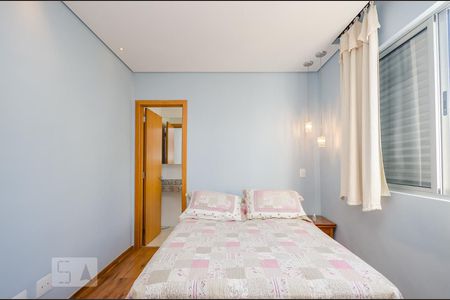 Apartamento à venda com 130m², 2 quartos e 3 vagasSuíte