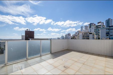 Apartamento à venda com 130m², 2 quartos e 3 vagasÁrea Externa cobertura