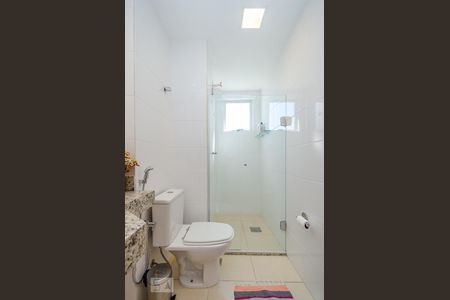 Apartamento à venda com 130m², 2 quartos e 3 vagasBanheiro Social