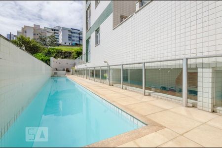 Apartamento à venda com 130m², 2 quartos e 3 vagaspi