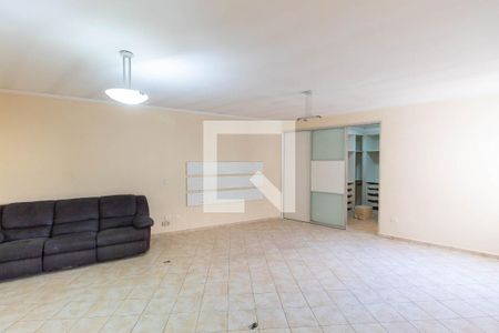 Casa à venda com 364m², 4 quartos e 4 vagasSuíte 1