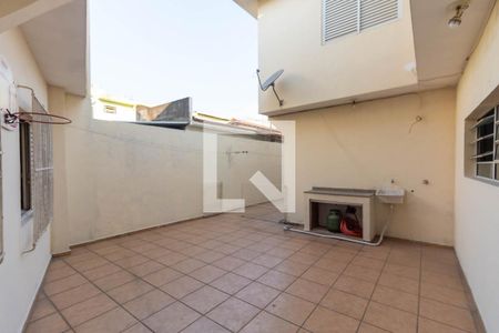 Casa à venda com 364m², 4 quartos e 4 vagasQuintal