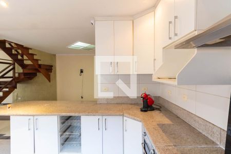 Casa à venda com 364m², 4 quartos e 4 vagasCozinha