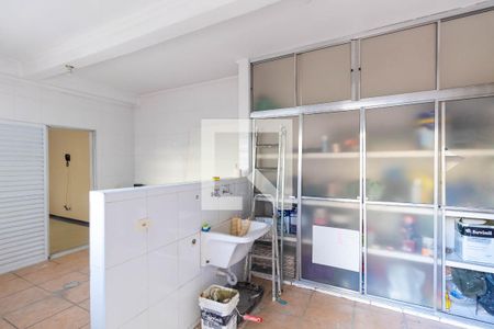 Casa à venda com 364m², 4 quartos e 4 vagasÁrea de serviço