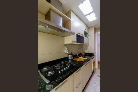 Apartamento para alugar com 108m², 4 quartos e 2 vagas Apartamento para alugar com 108m², 4 quartos e 2 vagasCozinha