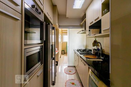 Apartamento para alugar com 108m², 4 quartos e 2 vagas Apartamento para alugar com 108m², 4 quartos e 2 vagasCozinha